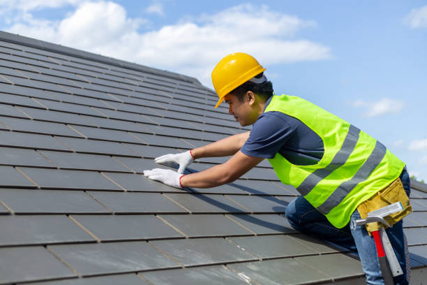 Best Roofing Contractors for Homes  in Toledo, IA